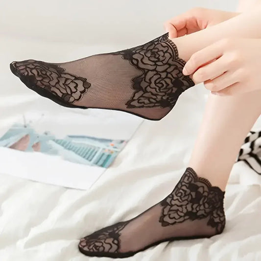 Lace Whisper: Transparent Non-Slip Short Ankle Black Socks 💫💫💫